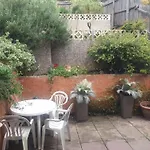 Immaculate 3-Bed House In Bristol With Fast Wifi