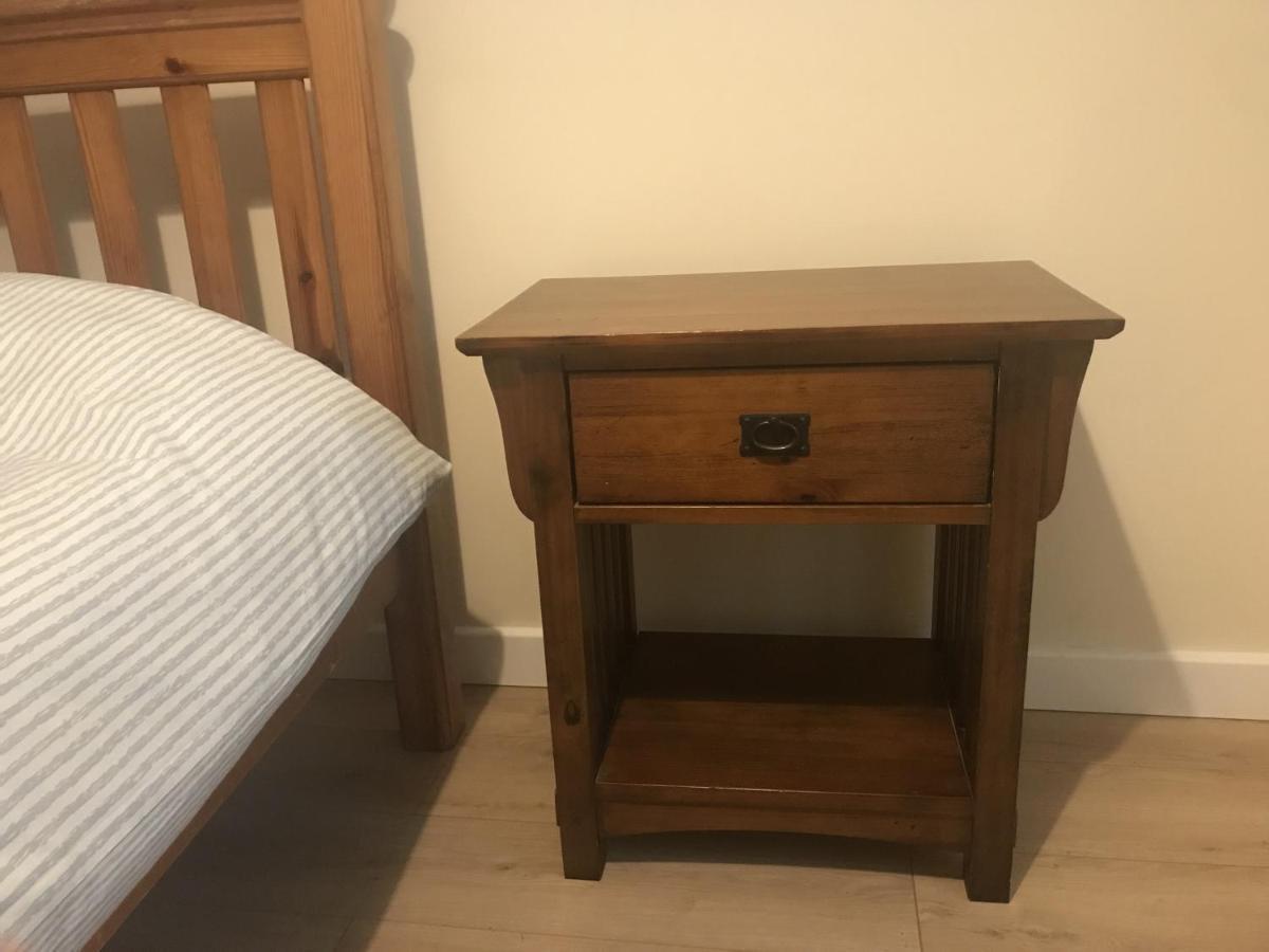 Immaculate 3-bed House In With Fast Wifi Сasa de vacaciones Bristol